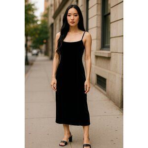 ELODIE Women Black Velvet Dress MEDIUM